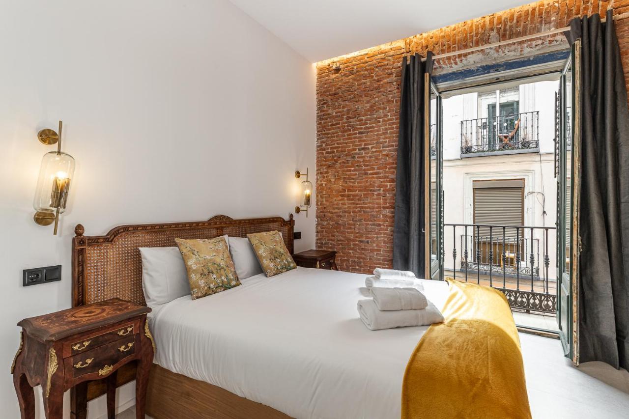 Queens House Chueca Madrid Exterior foto
